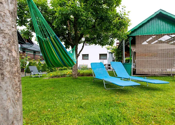 Apartments Green Paradise