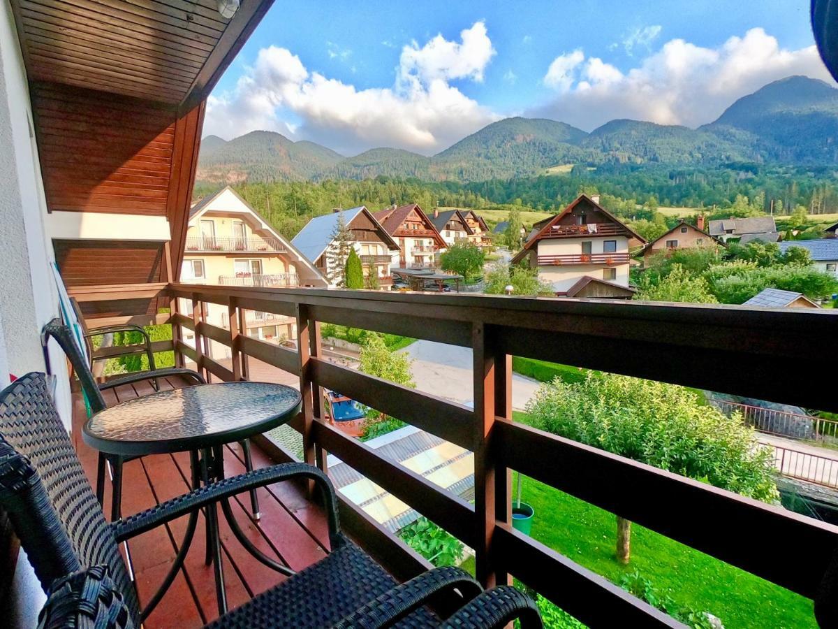 Apartment Paradise *